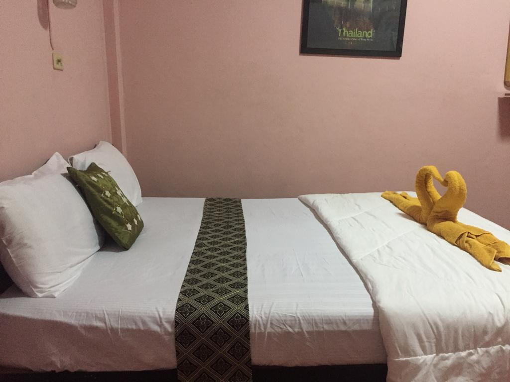 Marina Ao Nang Guesthouse Exterior photo