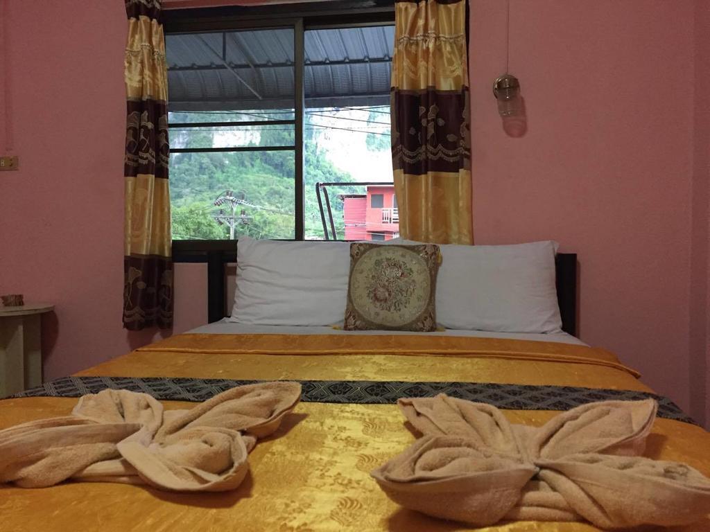 Marina Ao Nang Guesthouse Exterior photo